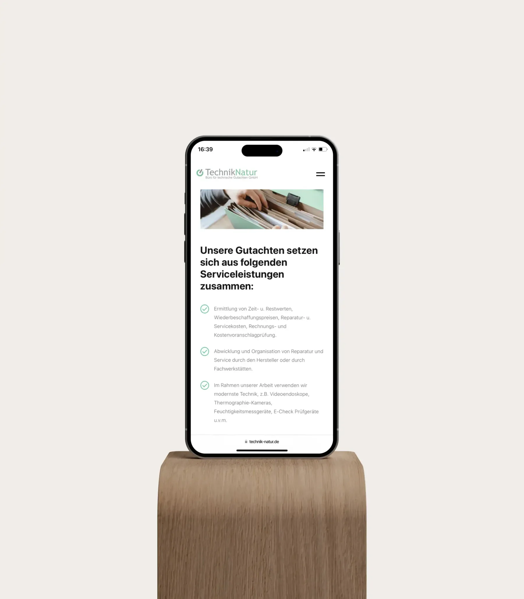 Serviceleistungen von Technik & Natur in der Mobilansicht